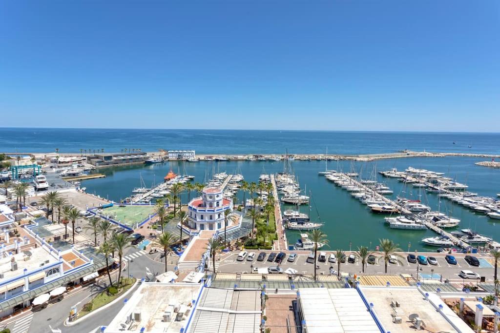 Estepona Luxury Seafront Penthouse With Parking 外观 照片