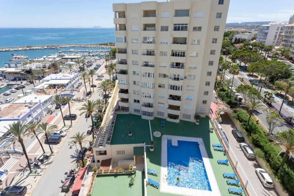 Estepona Luxury Seafront Penthouse With Parking 外观 照片